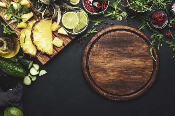 Quels aliments privilégier pour une santé osseuse optimale après la ménopause ?