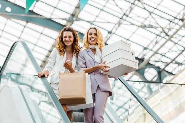 Sac banane femme : les tendances 2024